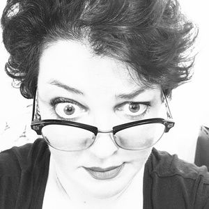 Meet your Posher, Stacy